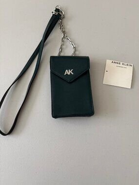NWT Annie Klein Phone carrying case - green